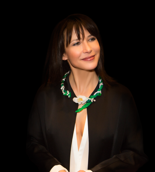 国际著名影星苏菲·玛索佩戴TTF高级定制珠宝《玉兰花开》