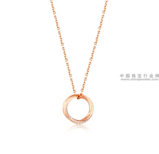 配图5-TSL │ 谢瑞麟 Love Forever“爱是永恒”系列18K玫瑰金镶嵌钻石吊坠 参考价格:RMB 3,990.jpg