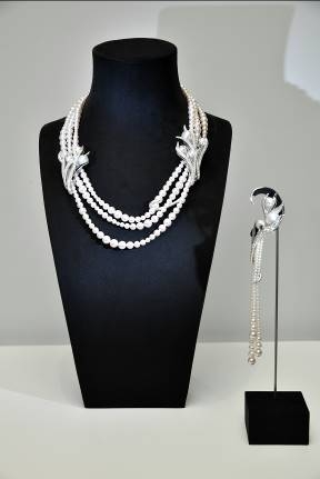 TASAKI RITZ PARIS par TASAKI Jardin Enchanté 魔法花园高级珠宝系列 TASAKI RITZ PARIS par TASAKI Jardin Enchanté 魔法花园高级珠宝系列