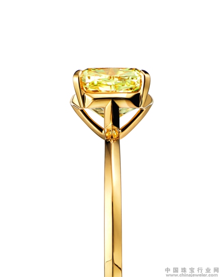 Tiffany & Co. 蒂芙尼Tiffany True系列18K黄金镶嵌黄钻订婚钻戒.jpg