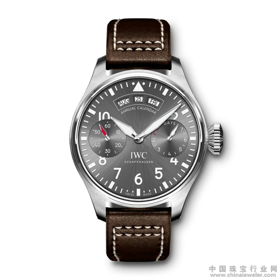 4. IWC万国表喷火战机大型飞行员年历腕表(型号:IW502702).jpg