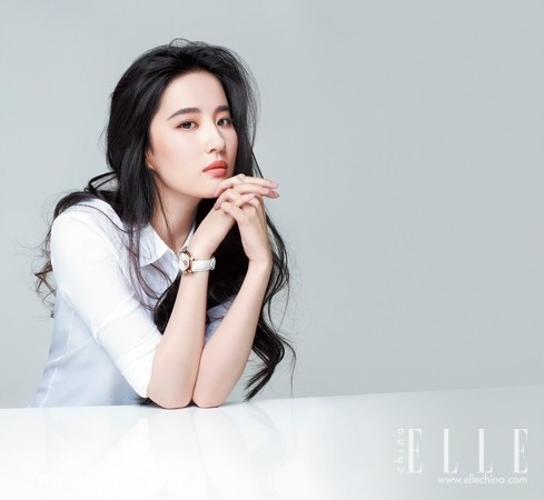 这一刻 春意盎然 天梭表相伴万千女性尽享灵动烂漫的春季活力气息 这一刻 春意盎然 天梭表相伴万千女性尽享灵动烂漫的春季活力气息