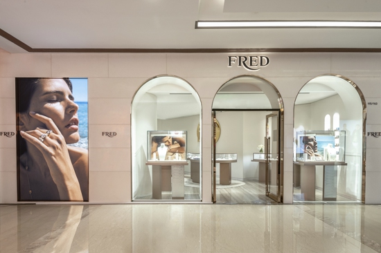 2.FRED 斐登上海港汇恒隆精品店.jpg