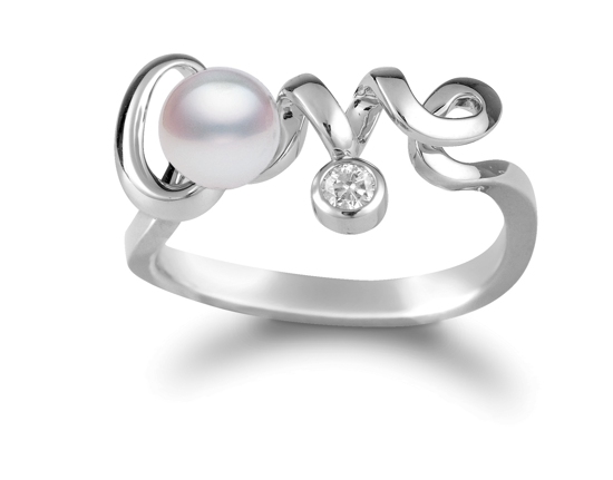 MIKIMOTO Love Collection 18K白金日本Akoya珍珠戒指配钻石 RMB 9,910.jpg