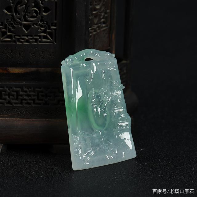 适合男士佩戴的翡翠牌子,龙牌,关公牌,山水牌各有什么