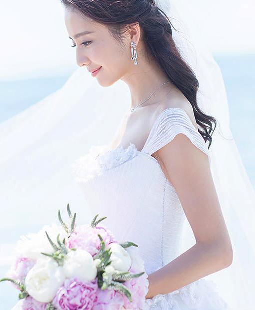 佟丽娅陈思诚大婚幸福女人的珠宝进化论