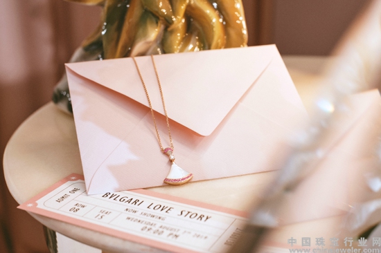 1_宝格丽Divas’ Dream系列七夕限定款项链.jpg