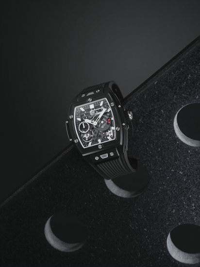 8. HUBLOT宇舶表Big Bang灵魂Meca-10黑色魔力腕表_情景图.jpg
