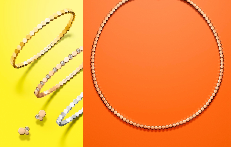 CHAUMET Bee My Love爱•巢系列手镯：¥41,800 - ¥83,400，耳钉： ¥18,800（均为现时参考价）CHAUMET Bee My Love爱•巢系列项链：¥118,000（现时参考价）