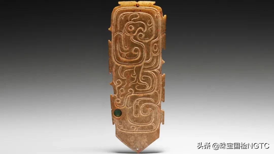 玉西周时期的龙型玉器